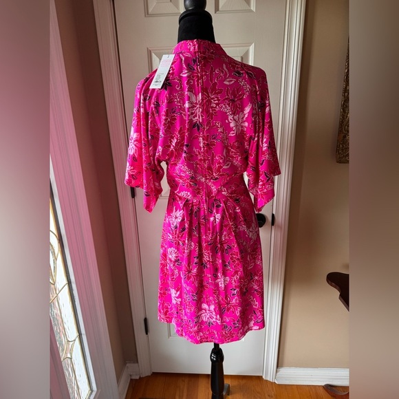 Lilly Pulitzer Wisteria v-Neck Elbow Sleeve Mini Dress NWT - Picture 11 of 14